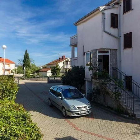 And With Parking Space Krk - 5294 3* 克尔克